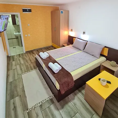 Aleksandra 2 2 * Sokobanja